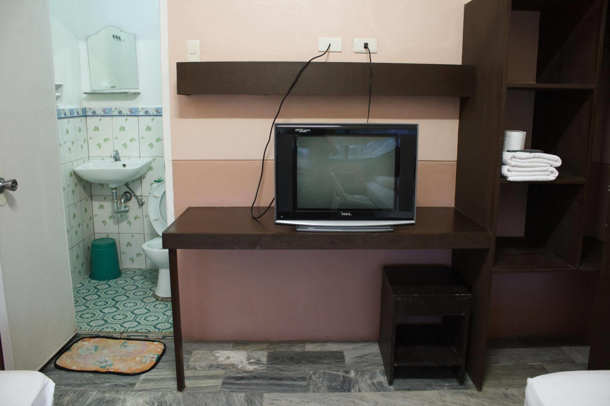Gv Hotel - Catbalogan Екстер'єр фото